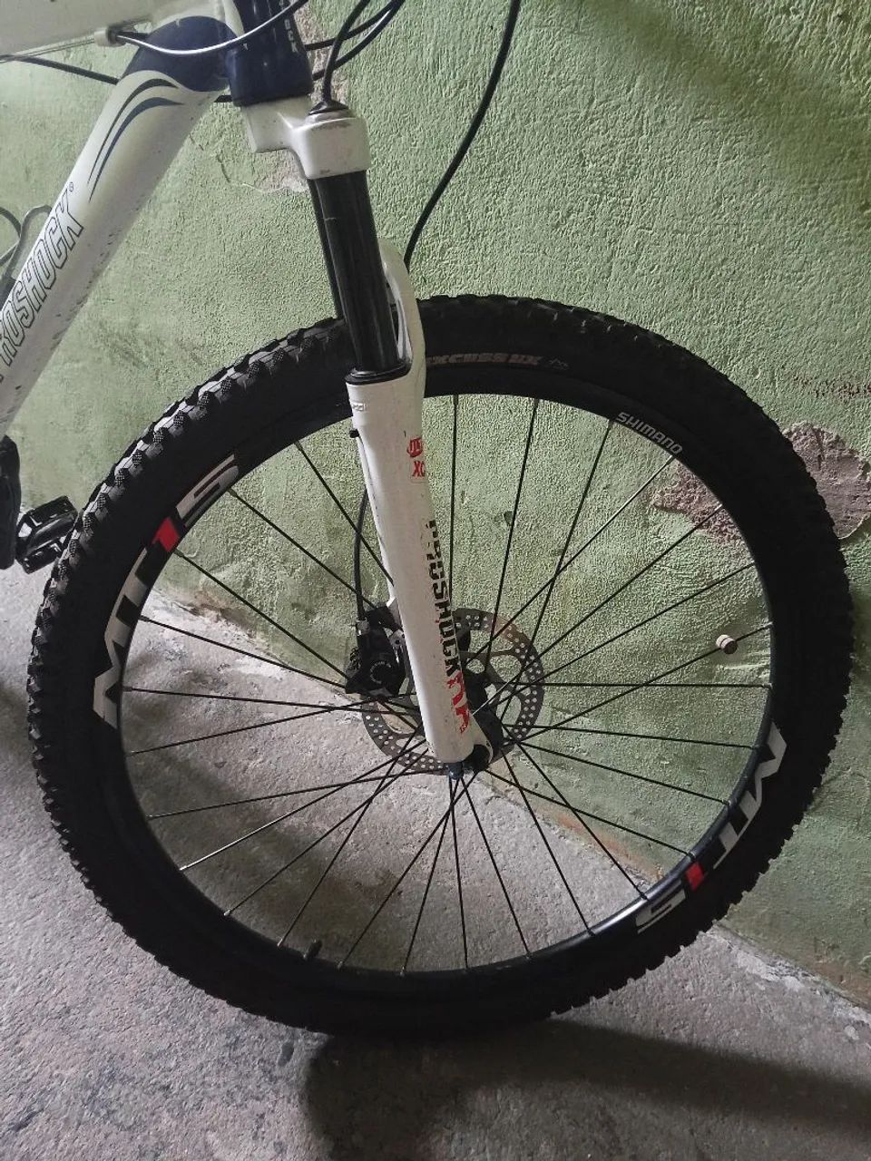 Vendo bicicleta aro 26  - Foto 3