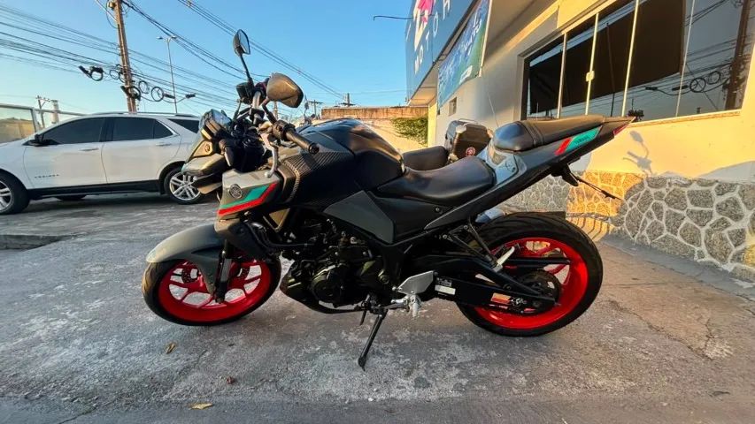 YAMAHA MT 03 - Foto 2