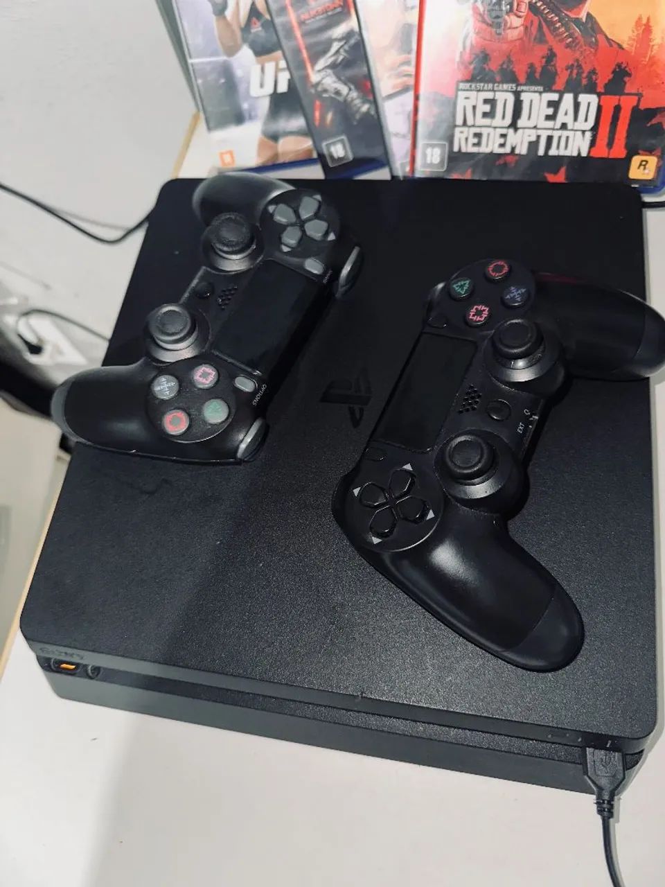 PS4 slim 1TB - Foto 2