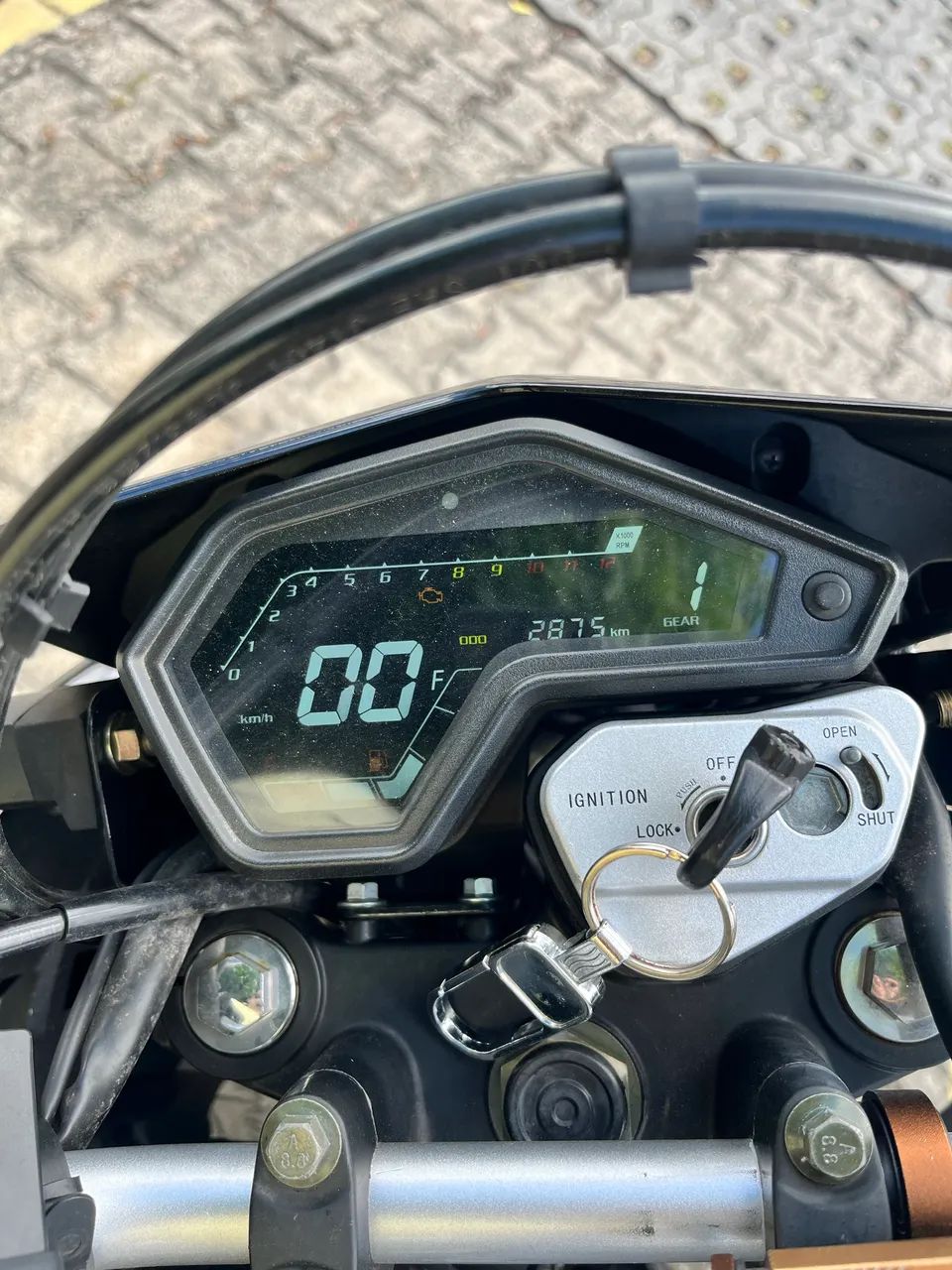 Moto SHI 175cc 3000 km  - Foto 4