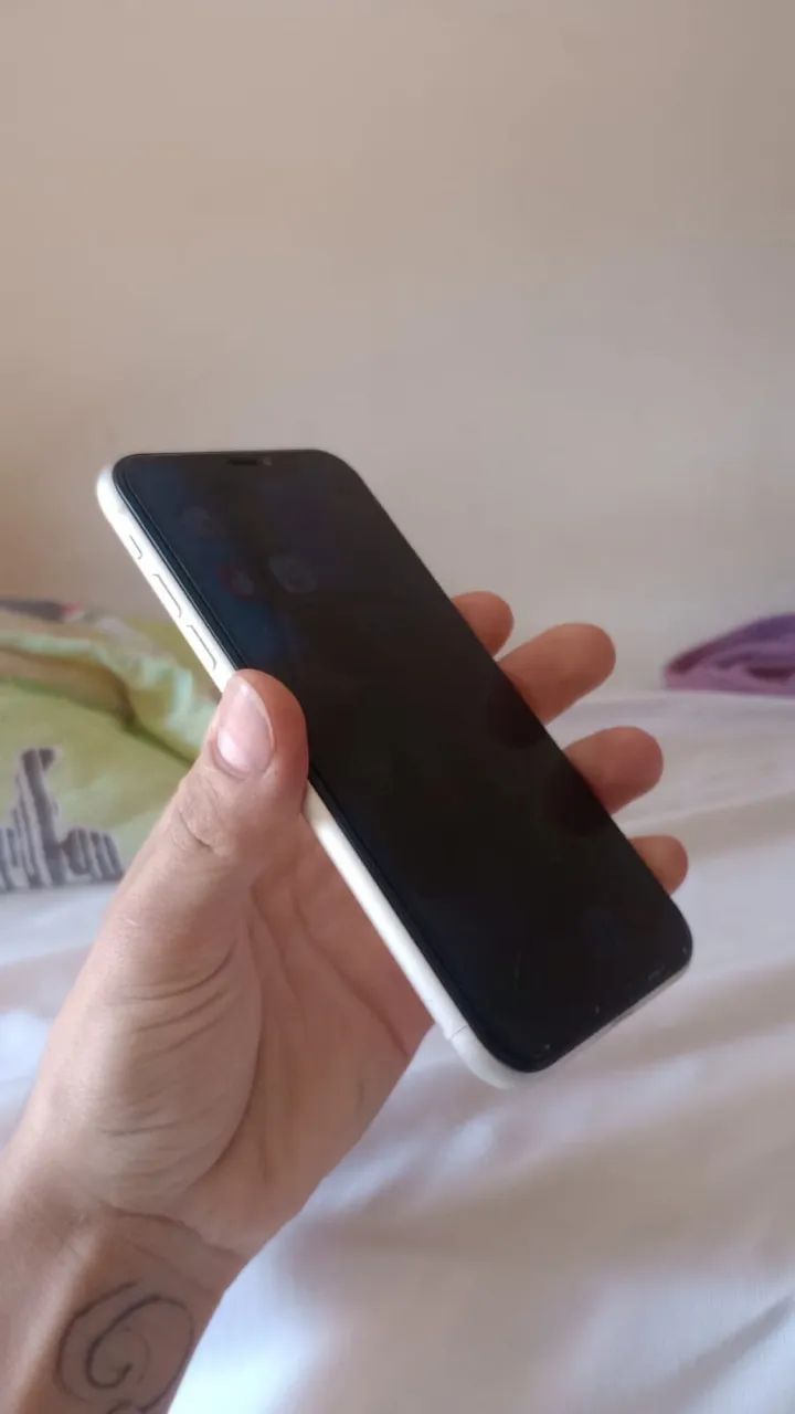 Iphone 11 - Foto 3