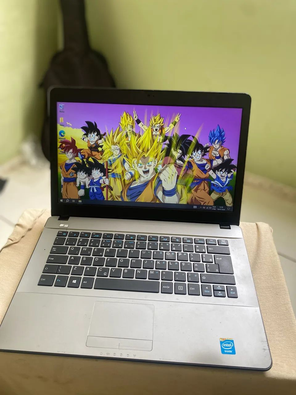 Notebuk 512gigas e Windows -para estudar e planilhas 