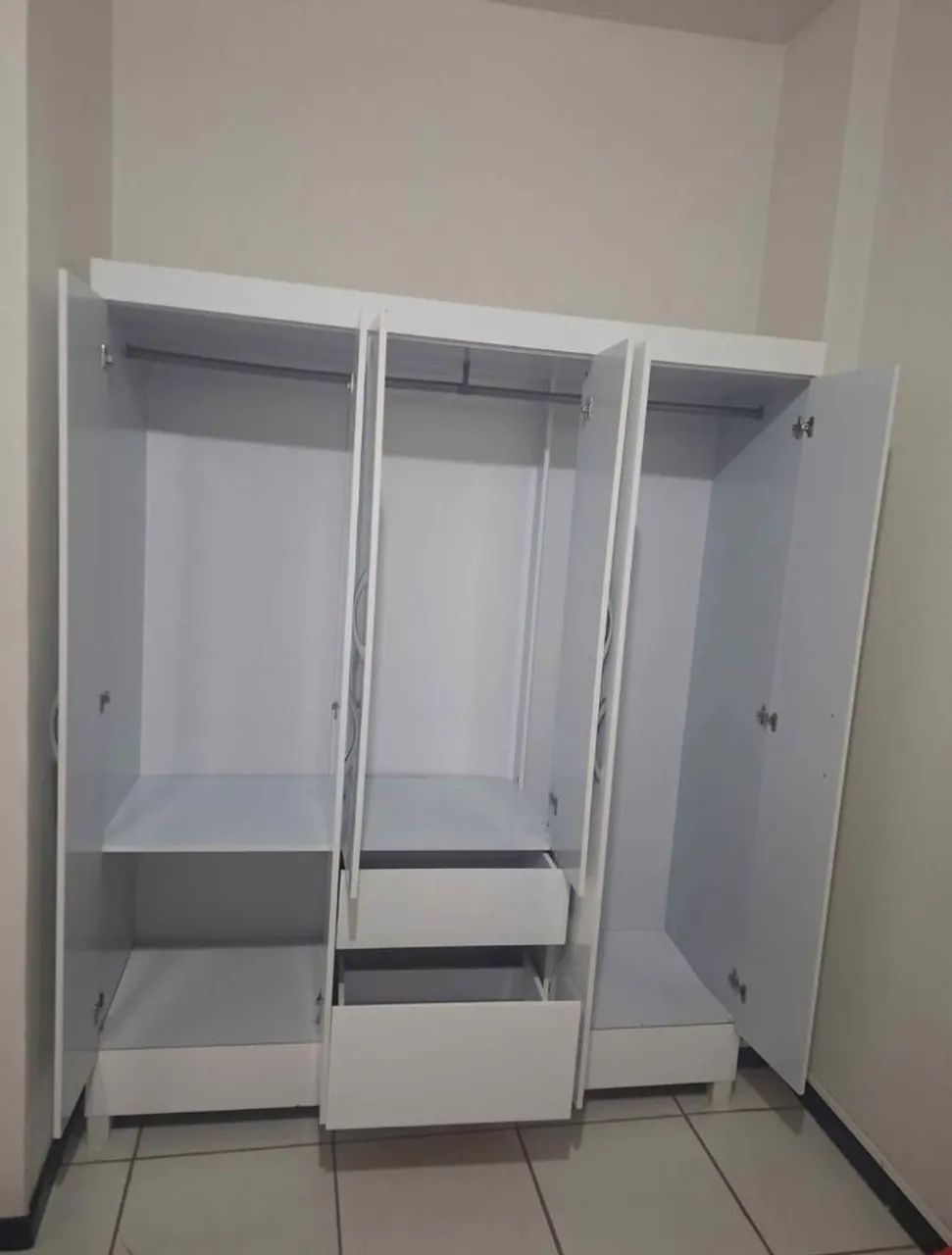 Guarda roupas  - Foto 2