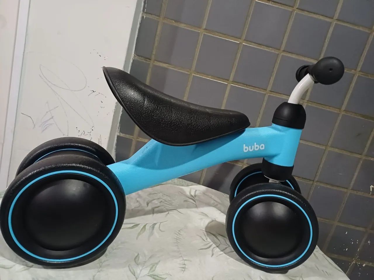 Bicicleta de equilibrio Buba
