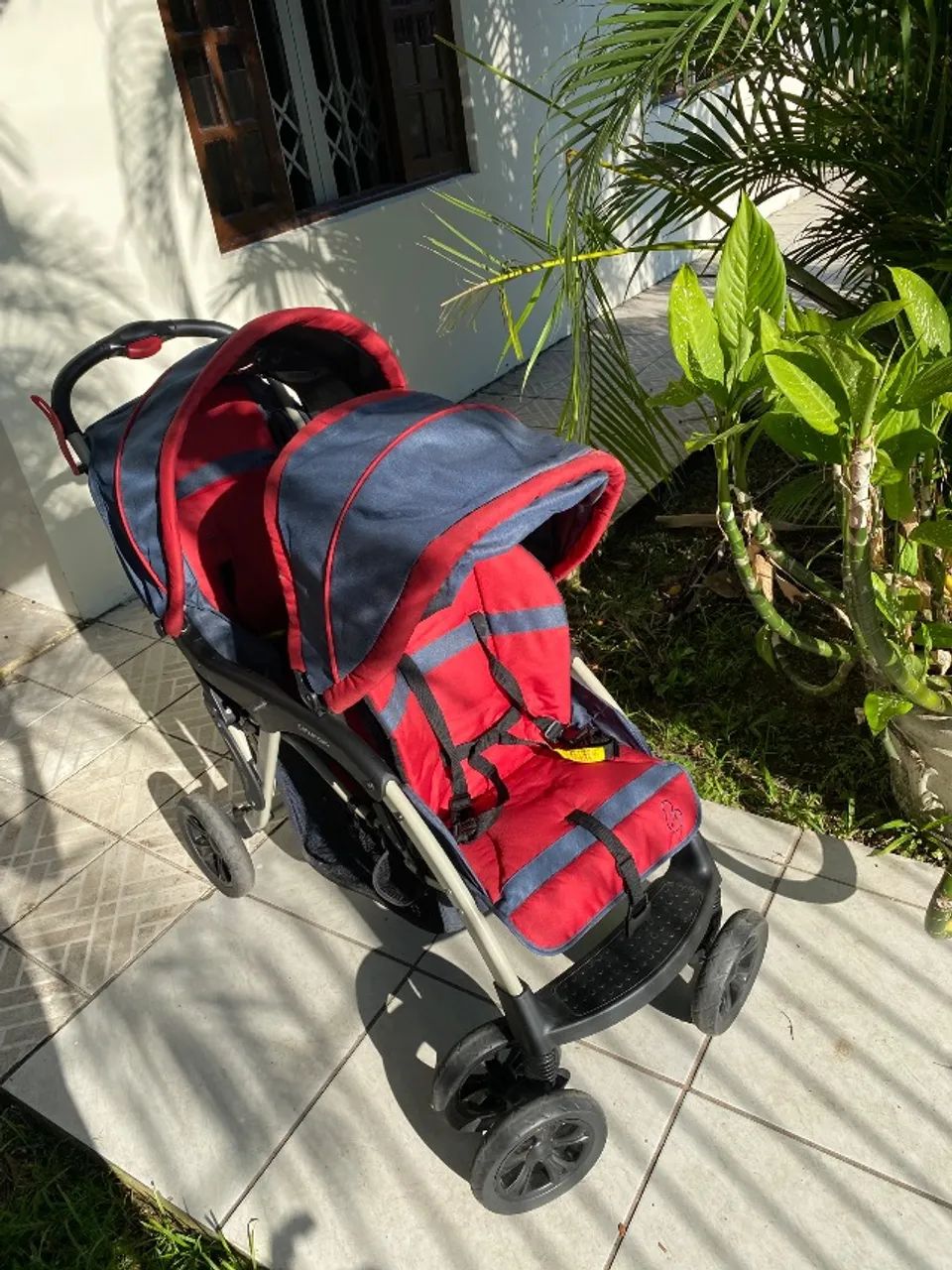 Carrinho + bebe conforto para gêmeos  - Foto 2