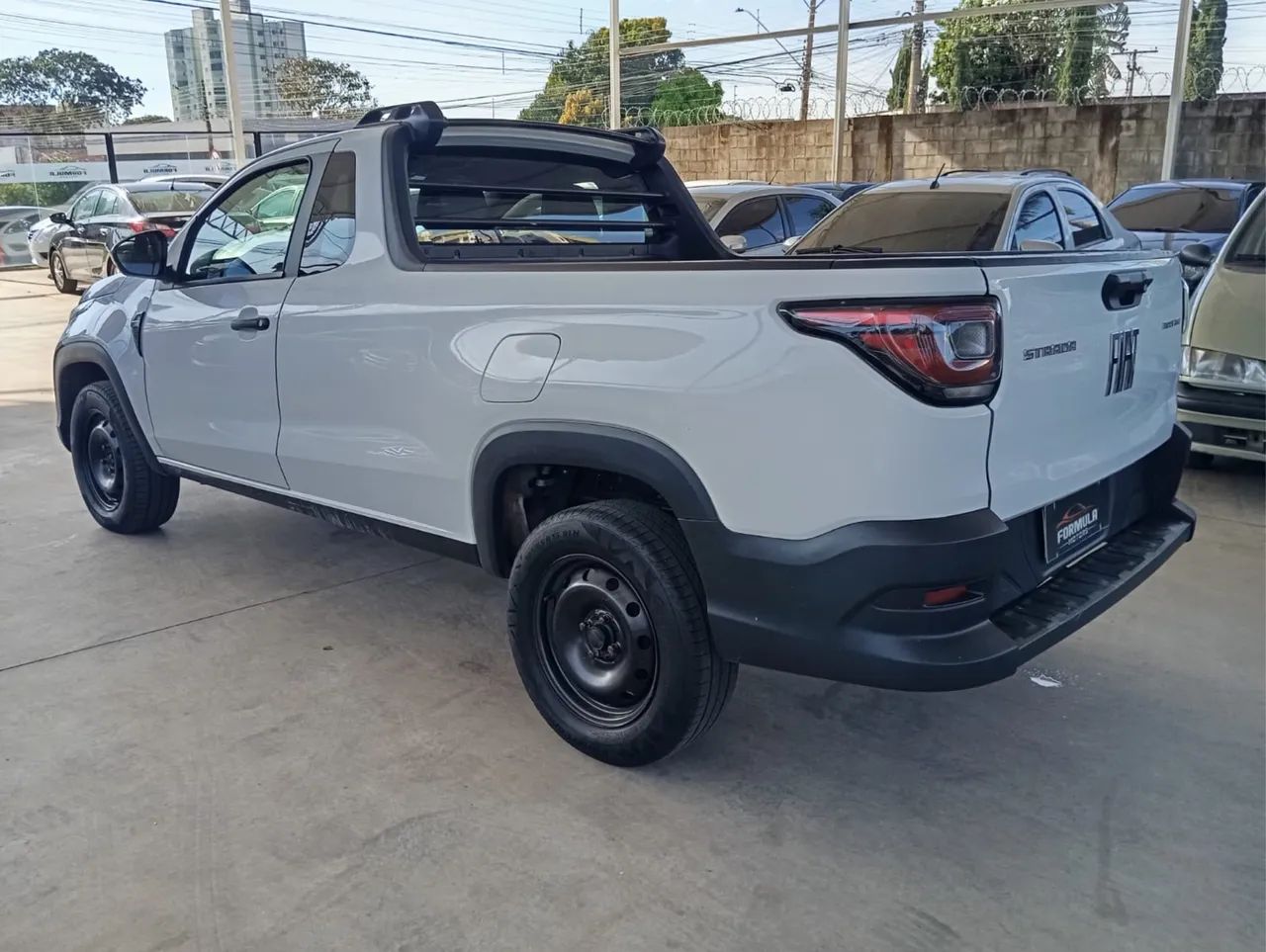 Fiat Strada Endurance 1.4 Flex 8V CS Plus 2023 - Foto 4