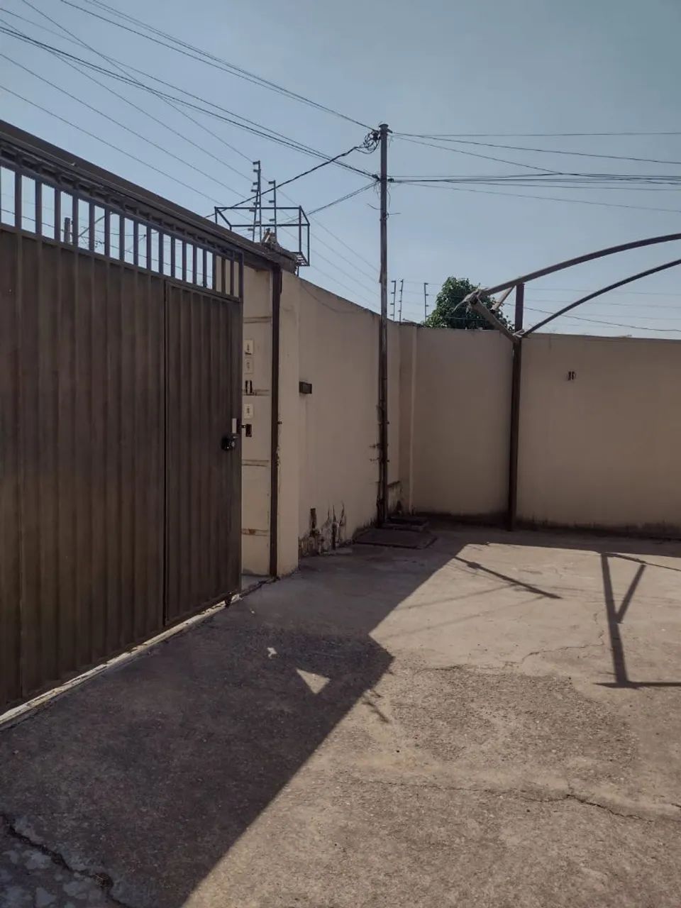 Vendo 4 casas mesmo lote tipo Kitnet  - Foto 2