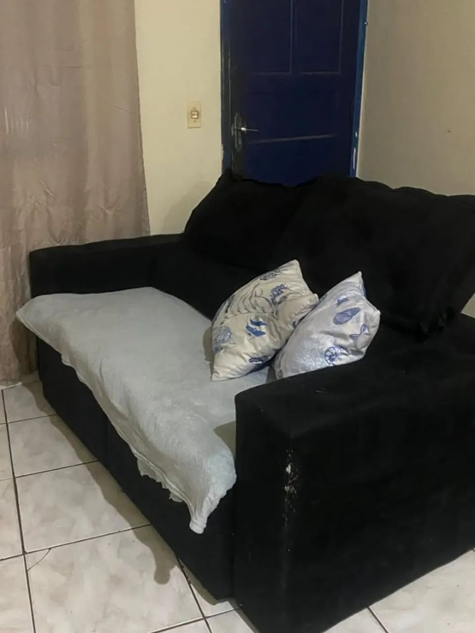 SOFÁ RETRÁTIL PRETO - Foto 2
