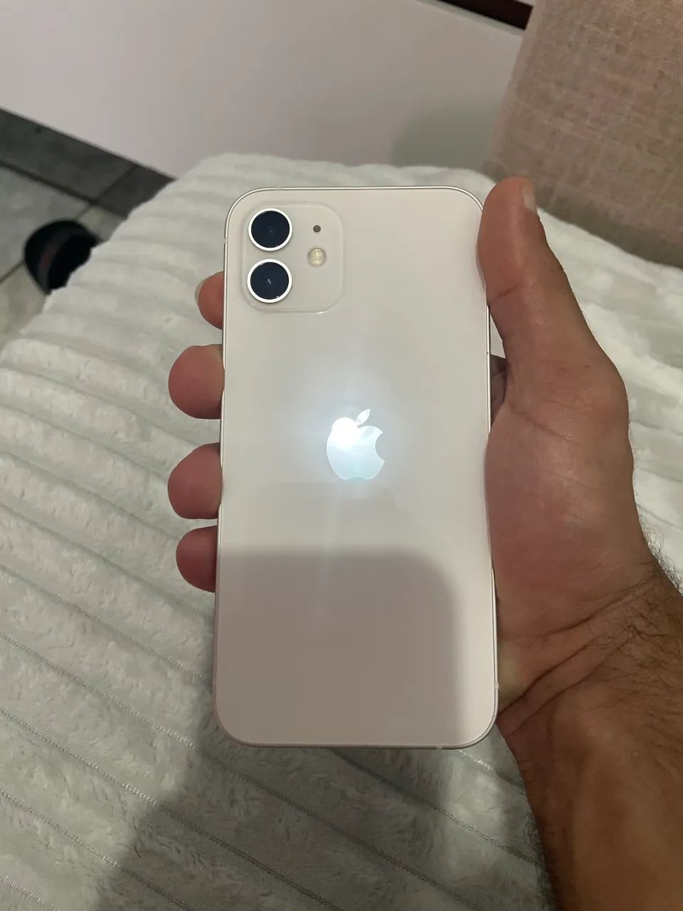 iPhone 12 64 gigas Original  - Foto 2