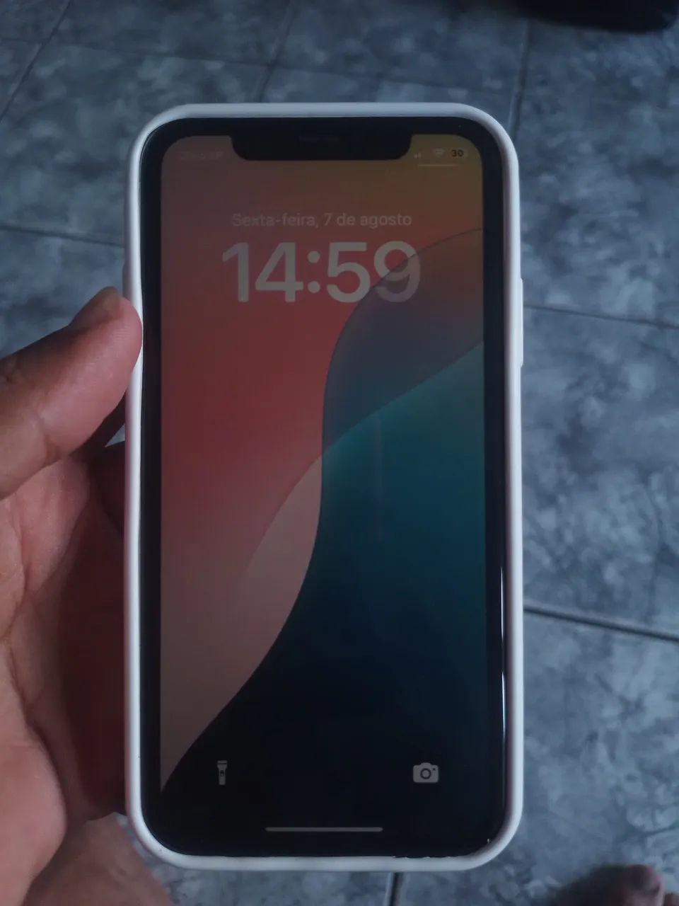 iPhone XR 