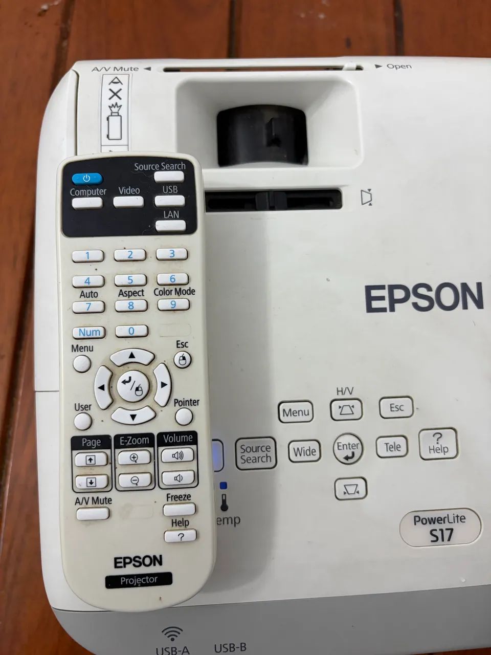 Projetor EPSON Powerlite S17 - Foto 3