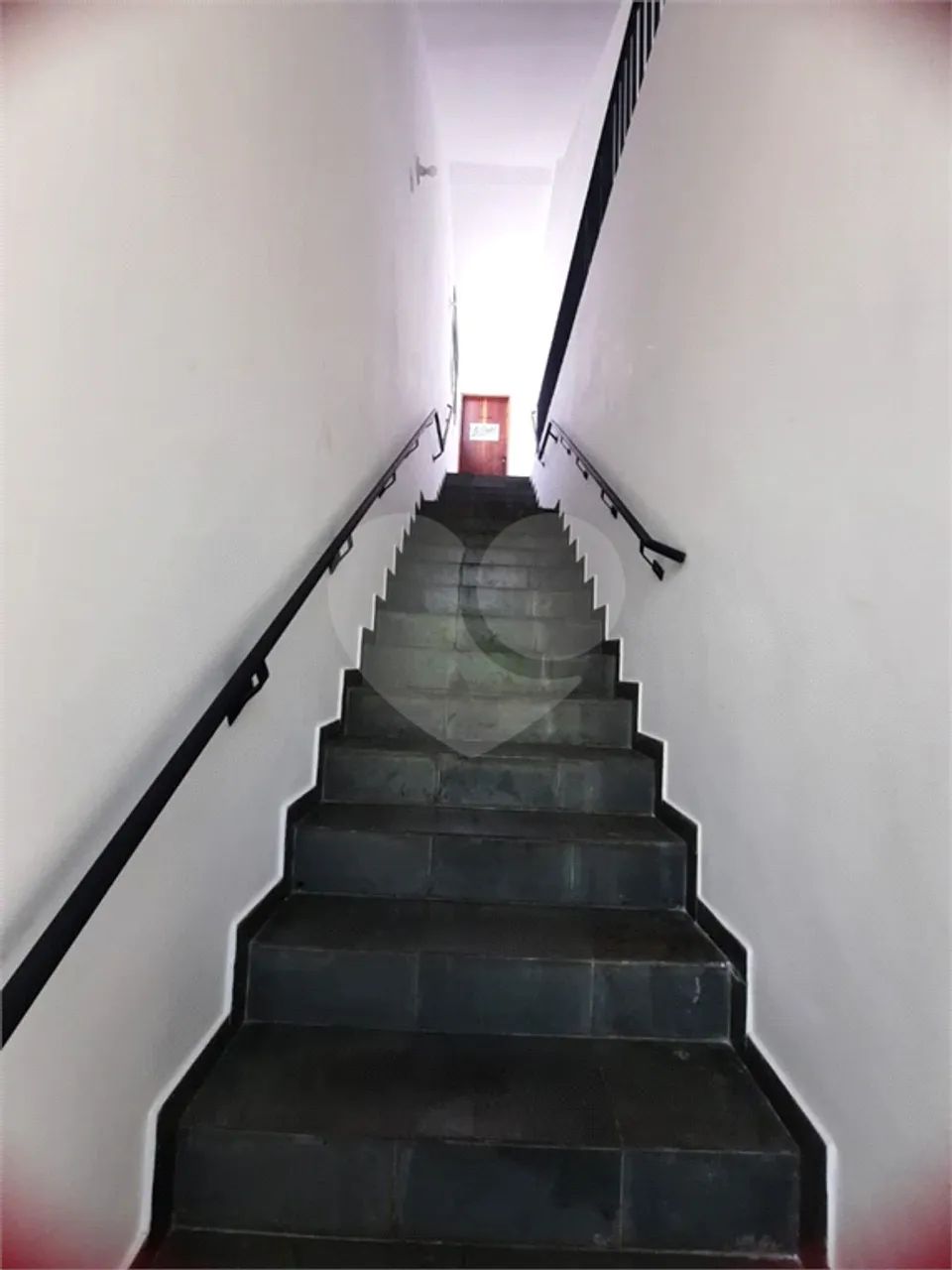 Sala Comercial com 58m² para Locação na Região da Granja Viana-Cotia ideal para escritório - Foto 5