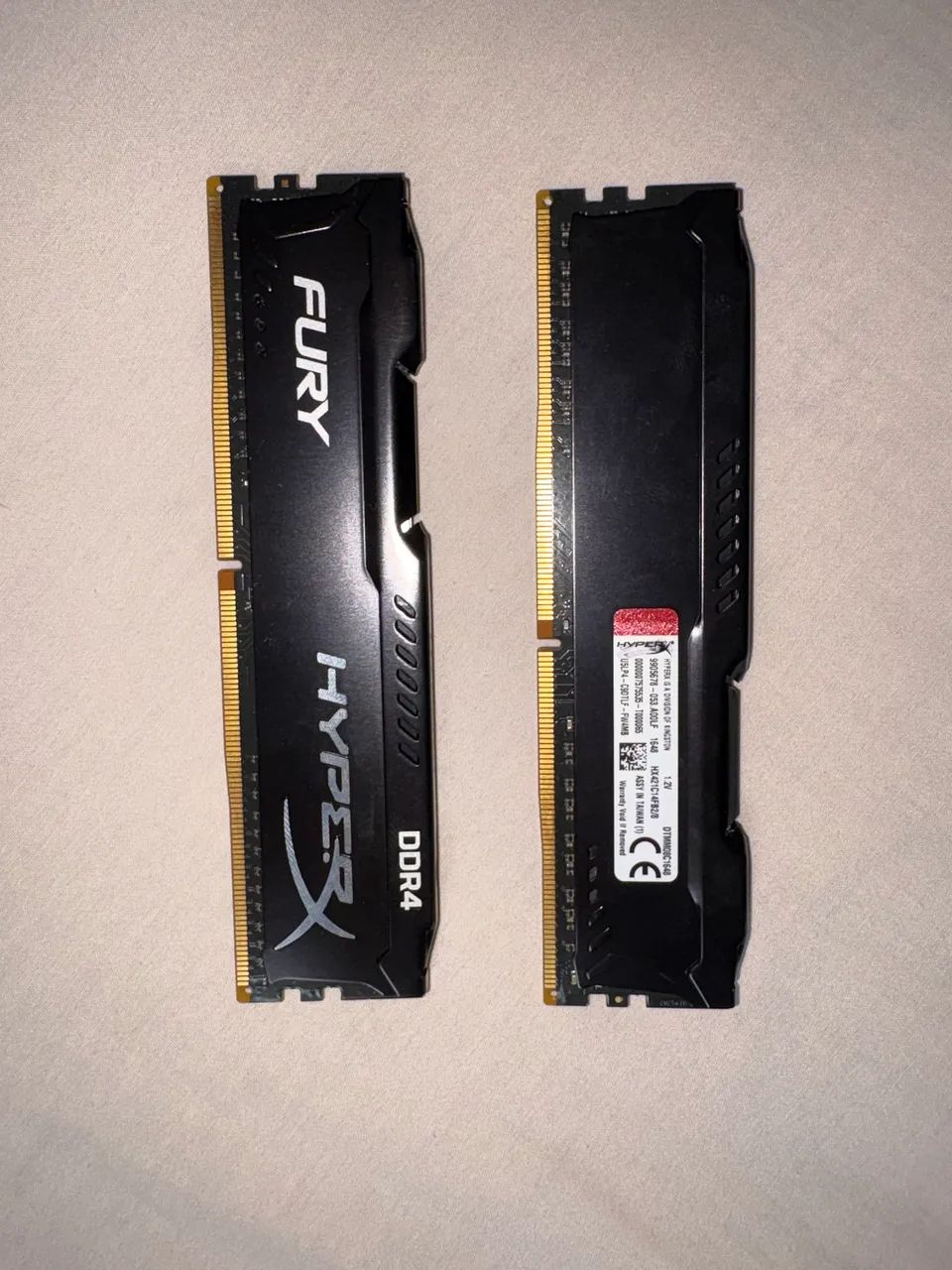 Memória RAM DDR4 x2 de 8