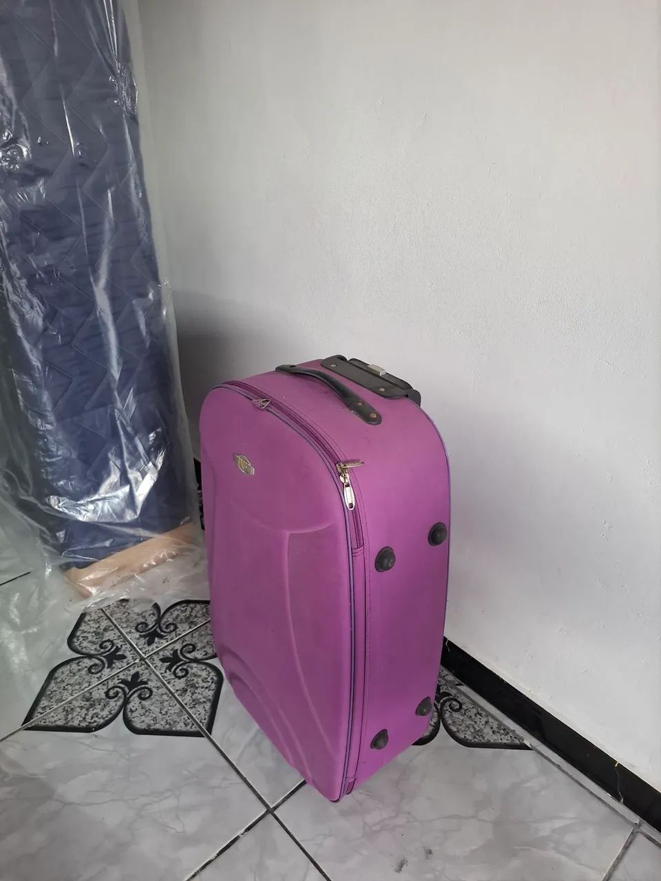 Mala de viagem roxa - Foto 2