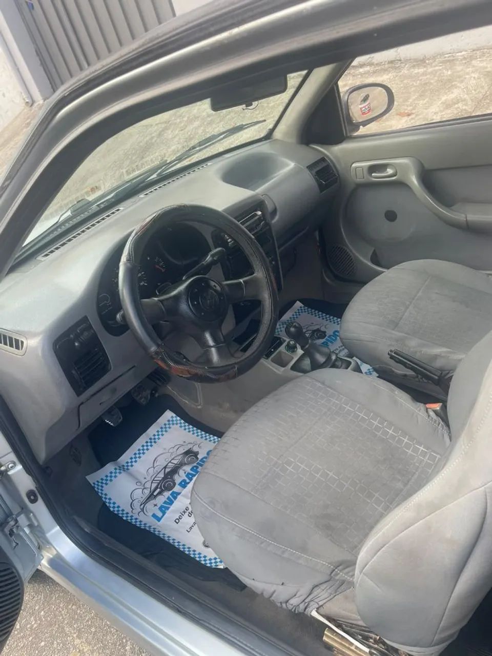 Volkswagen Gol Geração III Plus 1.0 MI 16V Gasolina Mec. 4P 2001