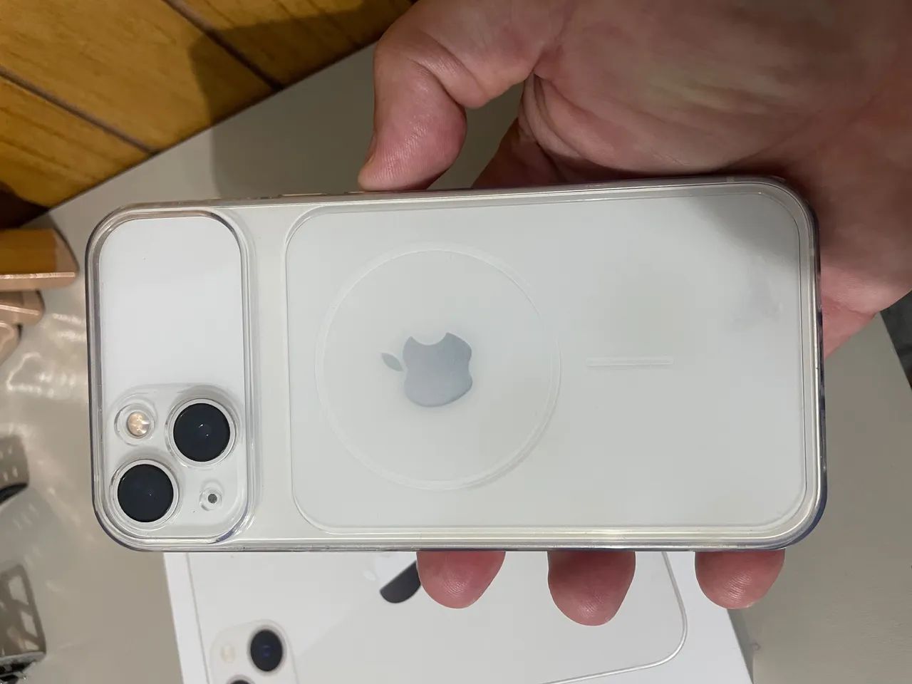 ? iPhone 13 128GB ? R$ 2.700  ?  - Foto 2