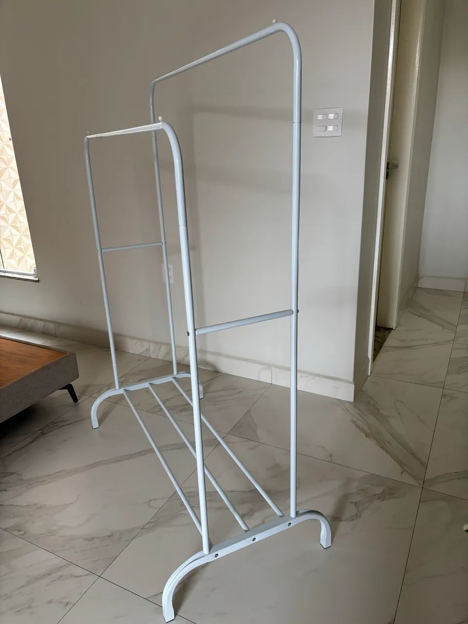 Arara de roupa  - Foto 2
