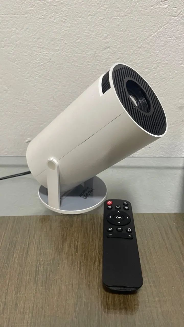 PROJETOR SMART 4K NOVO 130 POLEGADAS ANDROID WI-FI BLUETOOTH SOM PLAY STORE HDMI - Foto 2