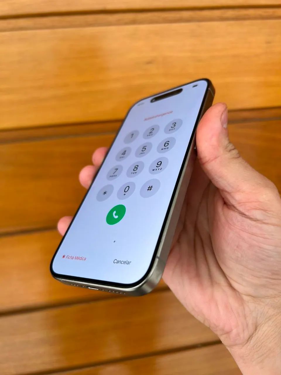 TELA ORIGINAL IPHONE 15 PRO SEM NENHUM DETALHE  - Foto 3