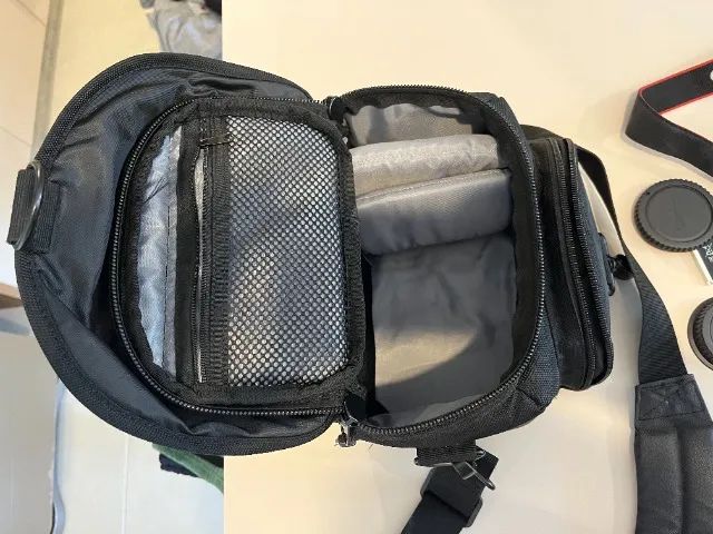 Camera CANON EOS 1300D - Foto 4