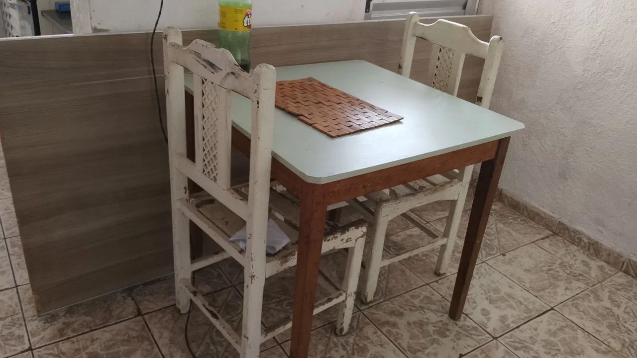Mesa quadrada 