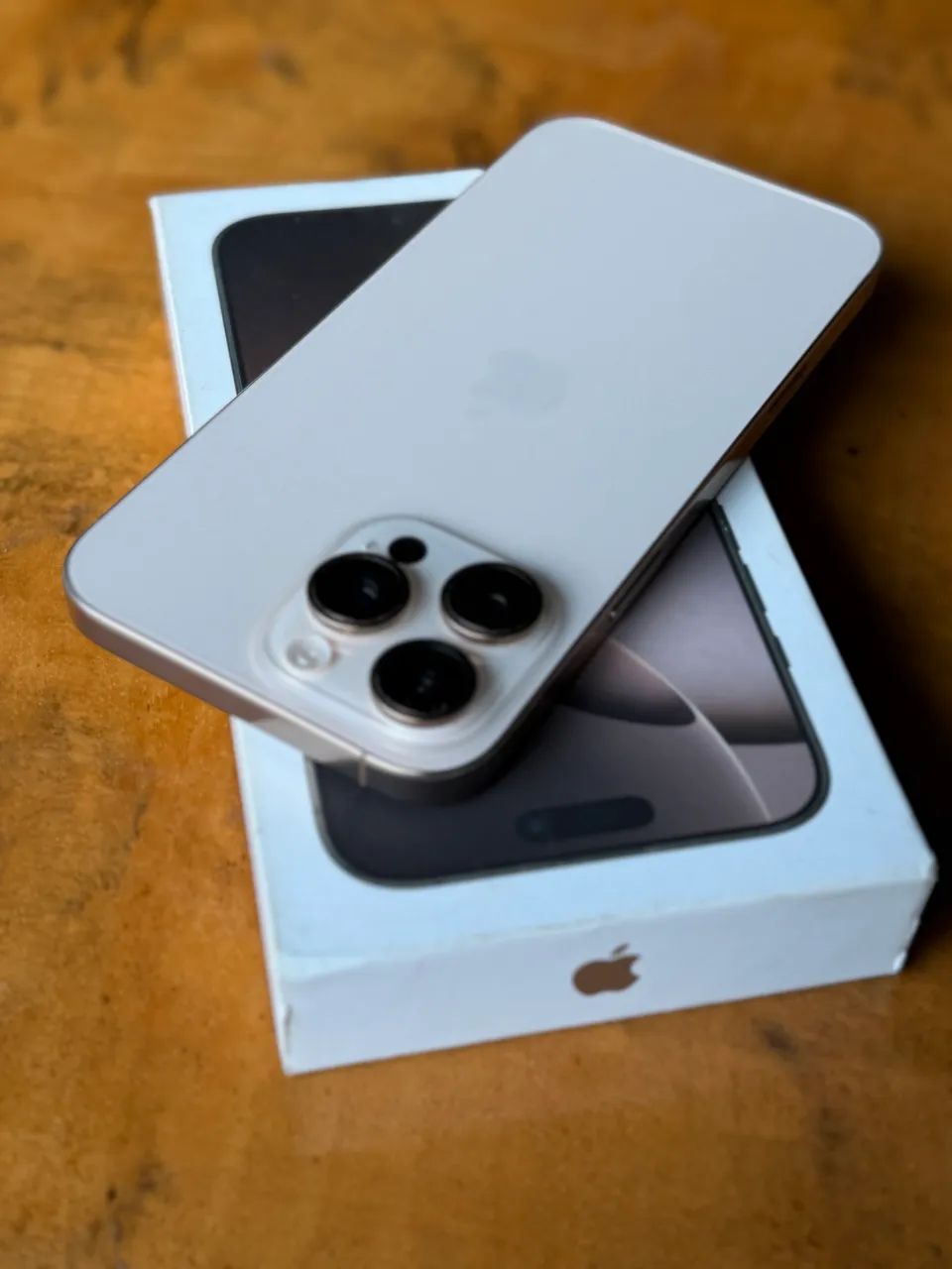 iPhone 16 proMax 98% - Foto 4