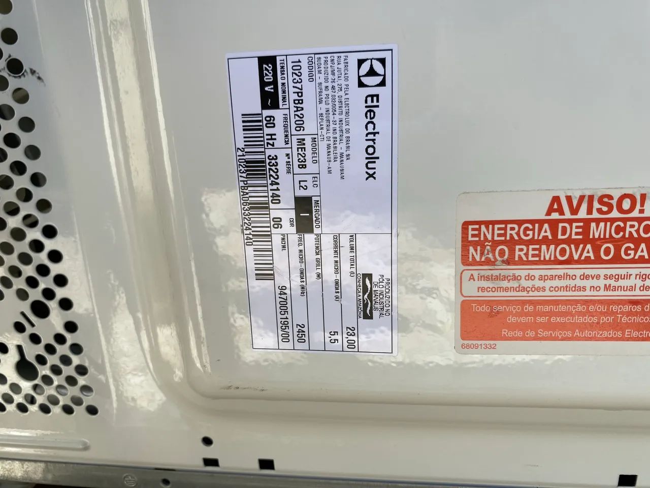 MICRO-ONDAS ELECTROLUX 23L | 220V 