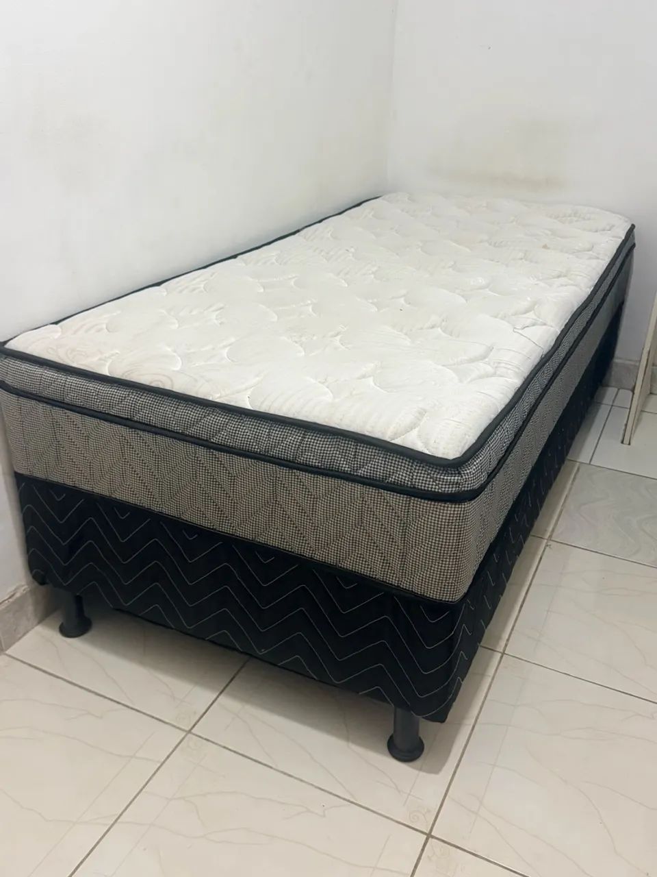 Cama box solteiro 