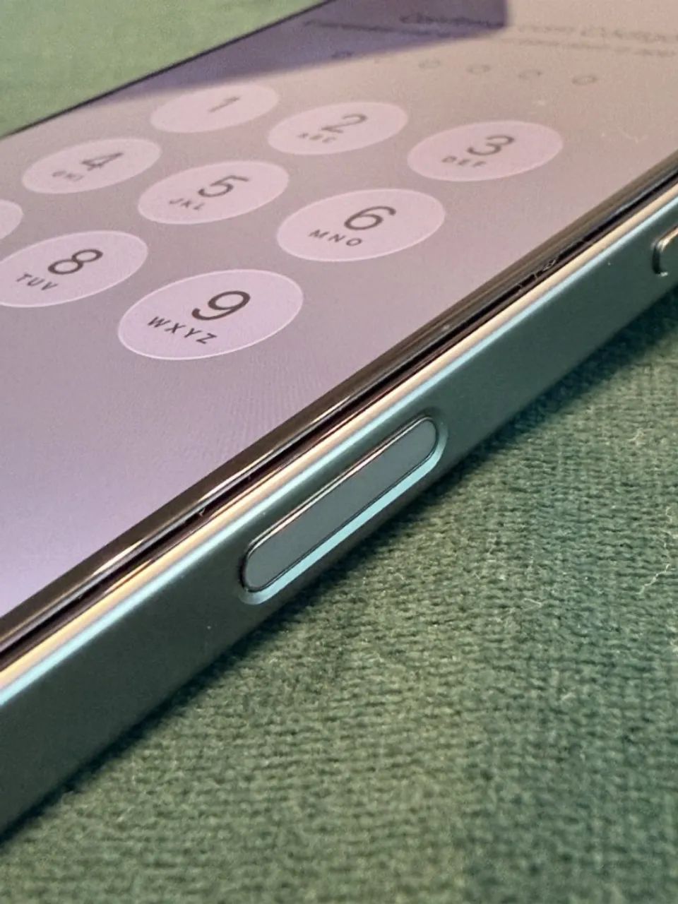 iPhone 16 Pro 128gb (90% de bateria) - Foto 3