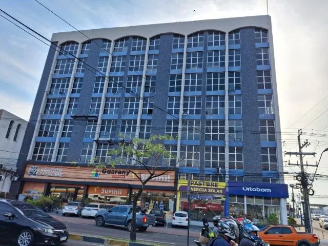 Prédio Comercial de Esquina 10.000m² Construídos e 100% Documentado e Licenciado