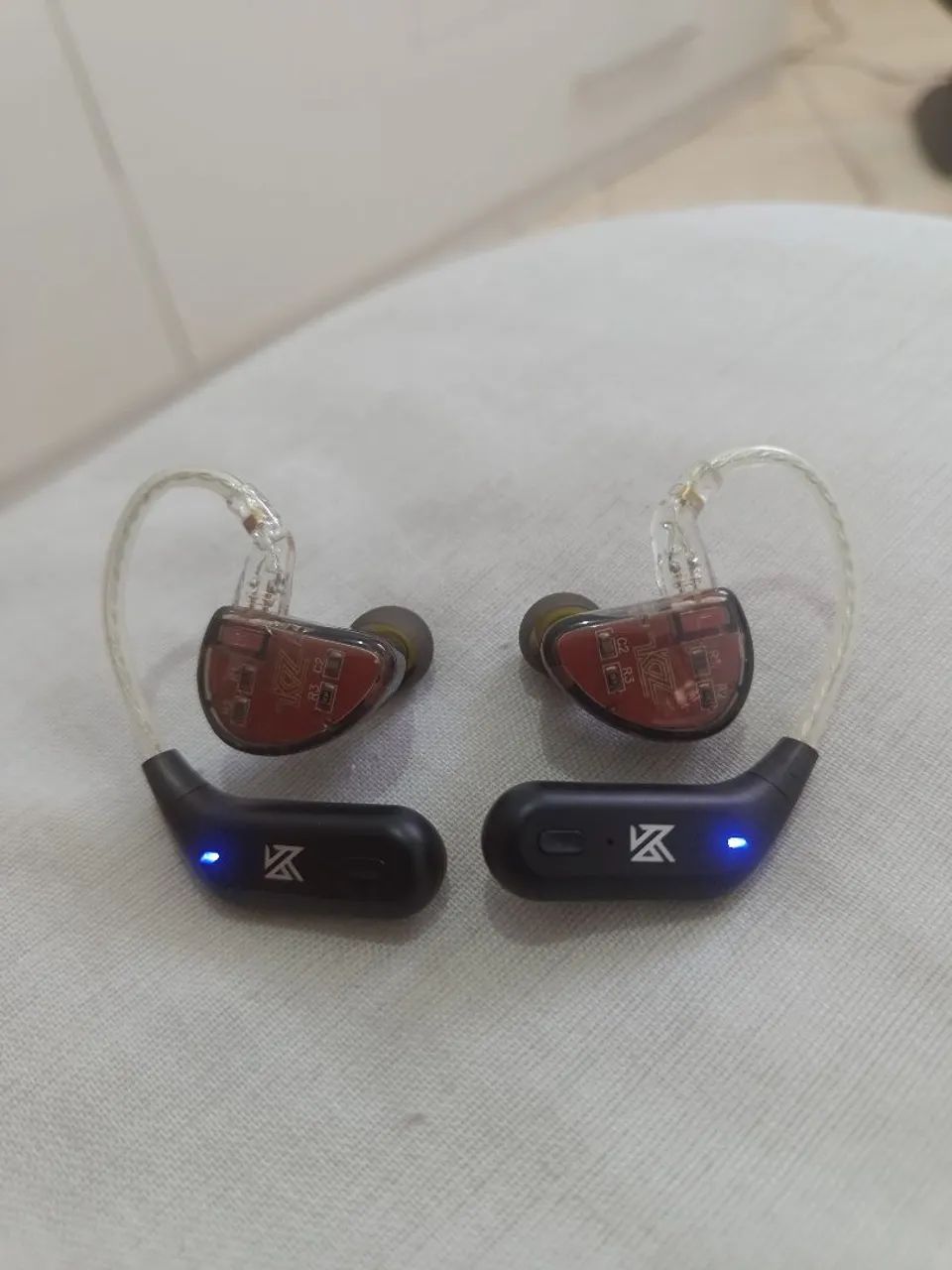 Fone de ouvido KZ AS10 (com cabo trançado) + Módulo Bluetooth AZ09 