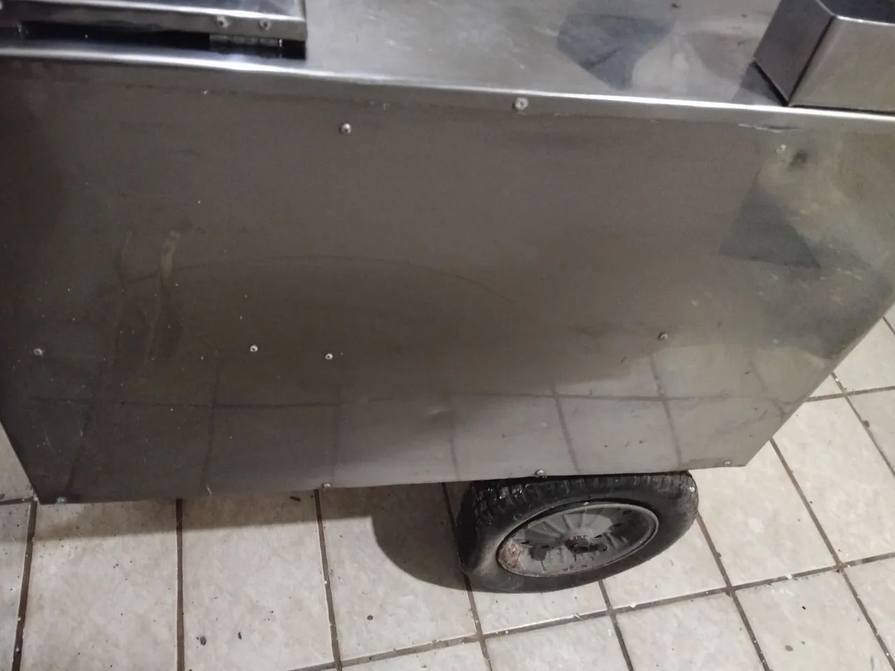 Carrinho de cachorro quente a venda - Foto 2