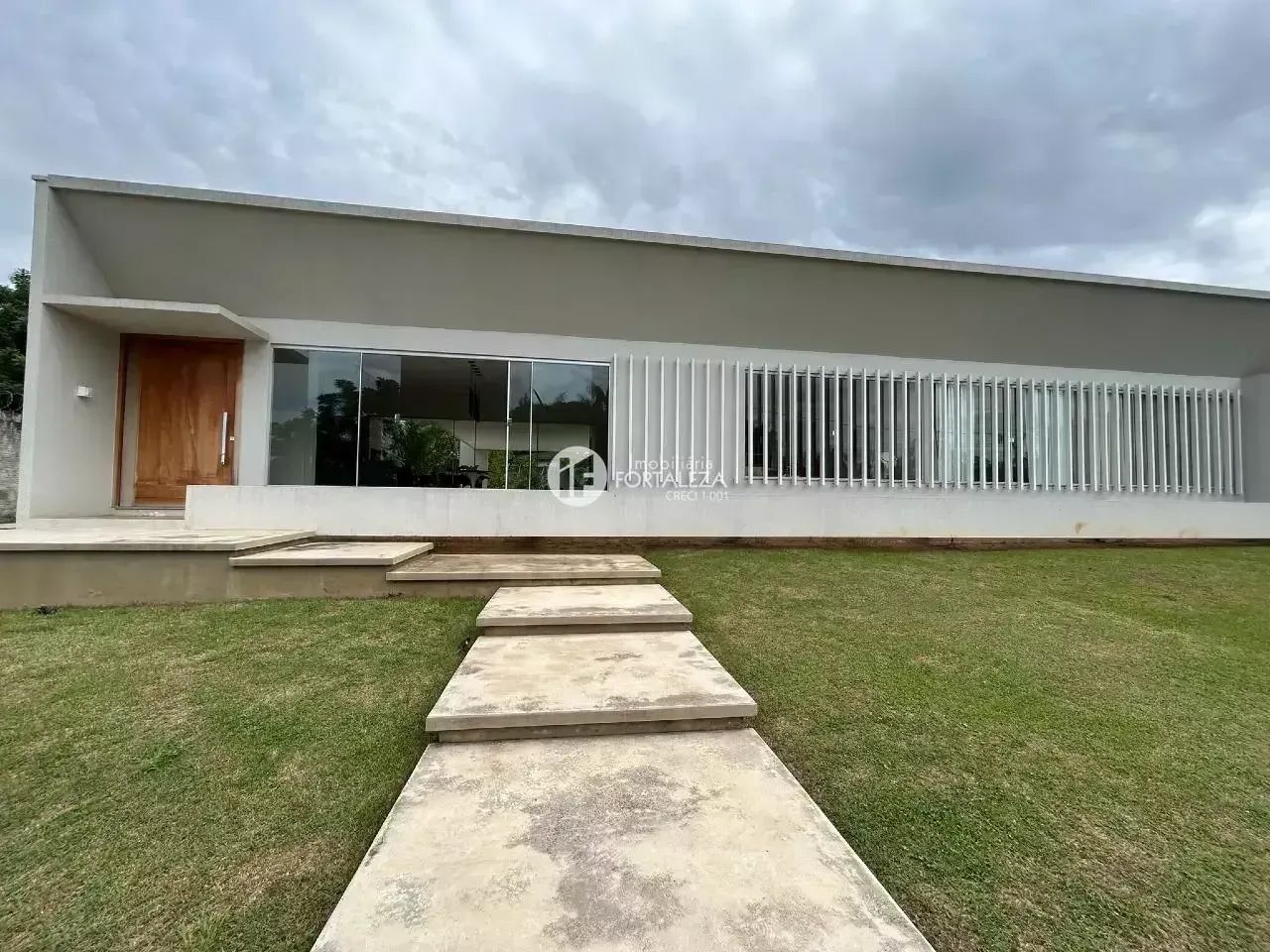 Térrea para venda com 236 metros quadrados com 3 quartos em Chácara Ipê - Rio Branco - AC
