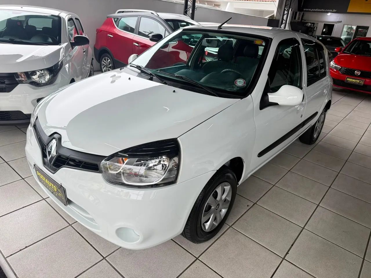 Renault Clio Expression Hi-flex 1.0 16V 3P 2016 - Foto 4