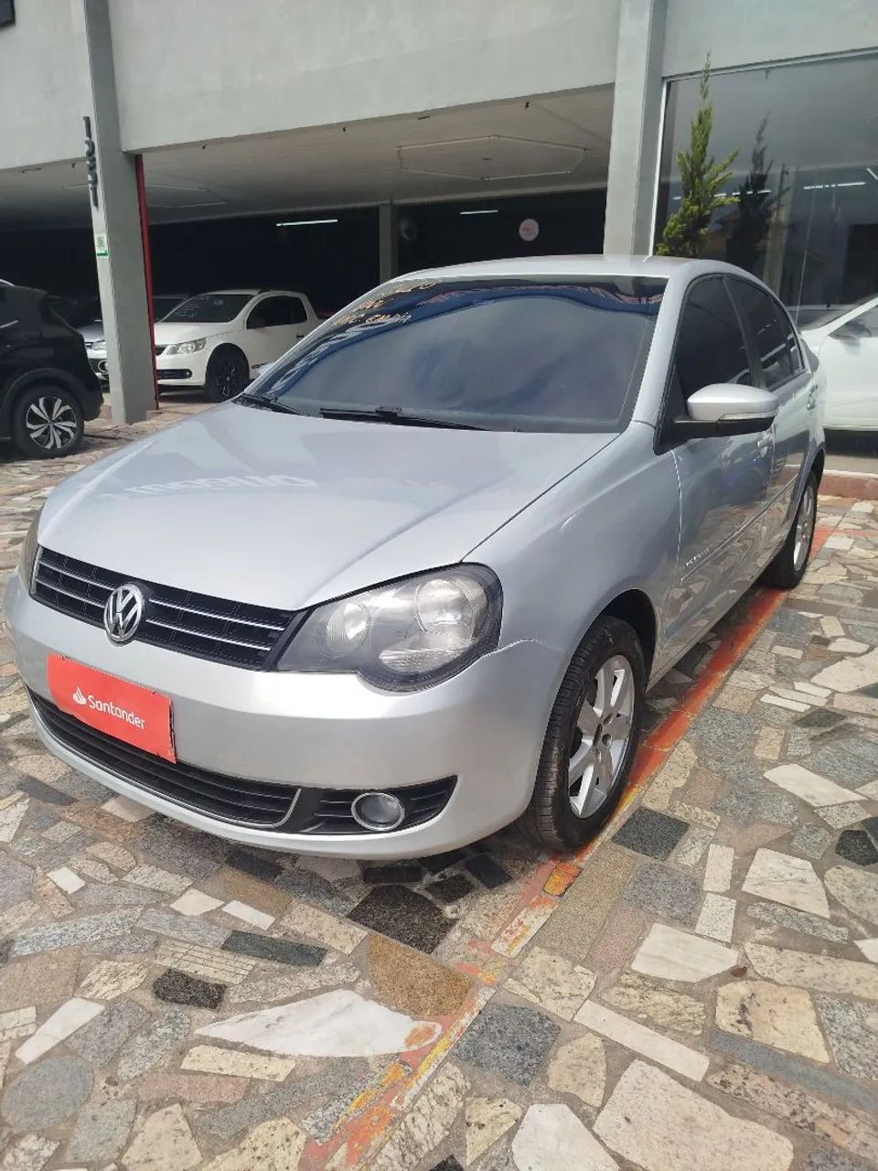 Volkswagen Polo Polo Sed. COMFORT. 1.6 Mi Tot. Flex 8v 2012