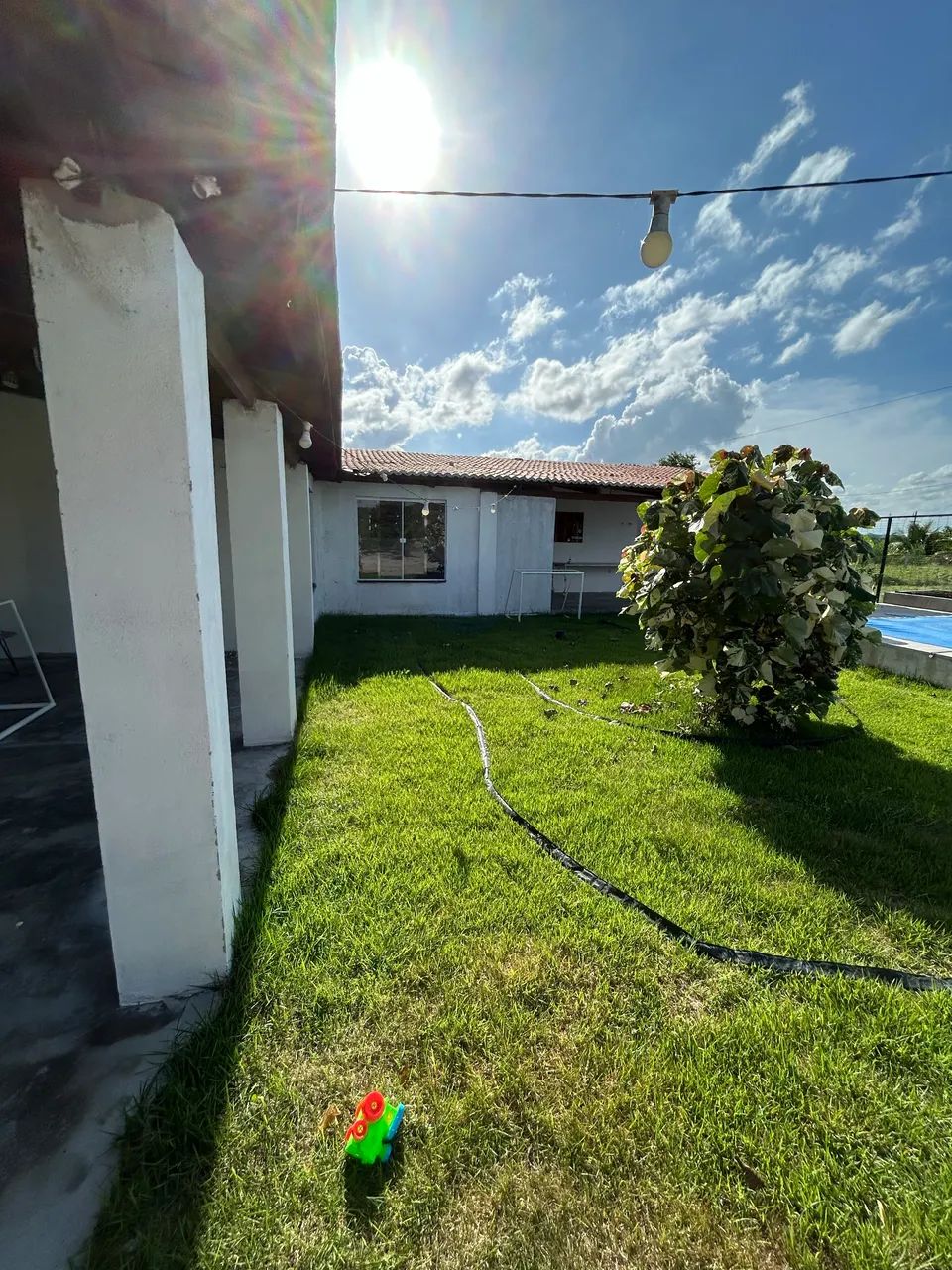 Casa em sítio estilo condomínio 