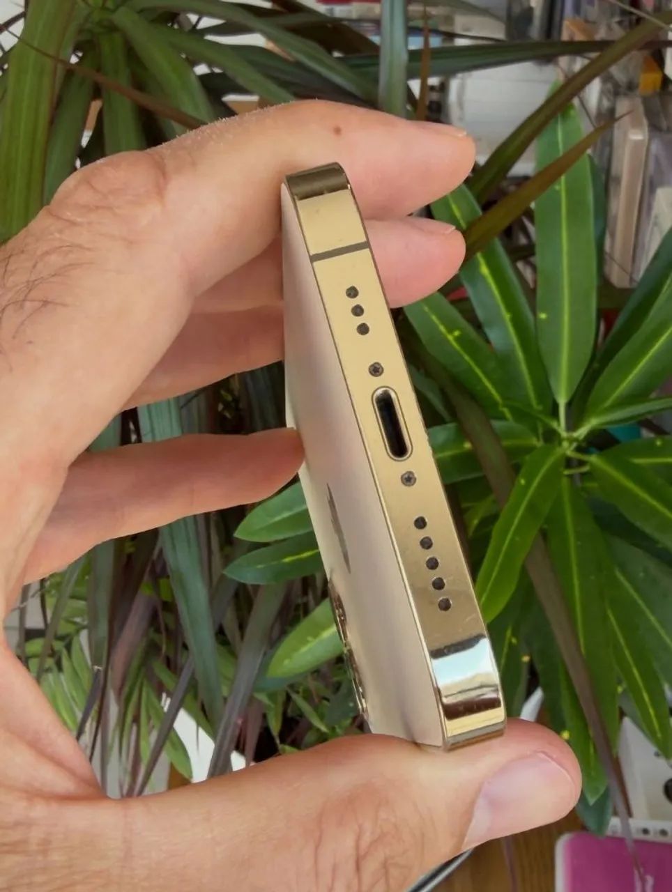 IPHONE 12 PRO gold - Foto 4