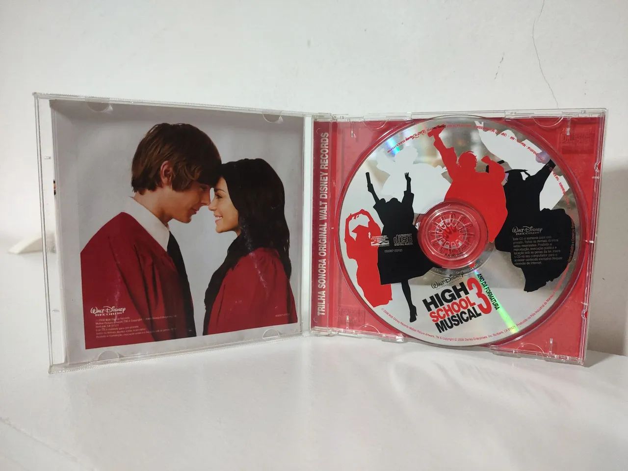 CD trilha sonora high school musical 3 ano da formatura  - Foto 2