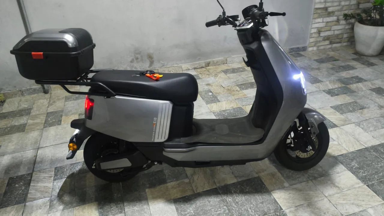 Moto elétrica 