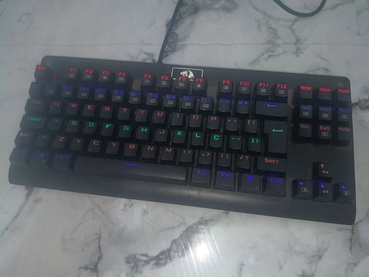 Teclado Mecânico Redragon Dark Avenger K568 Rainbow - Funcionando 100%
