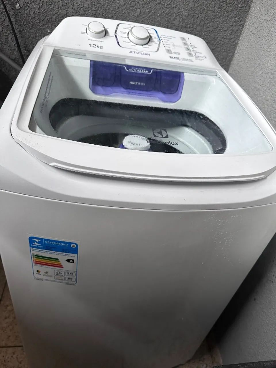 Máquina de lavar roupa 