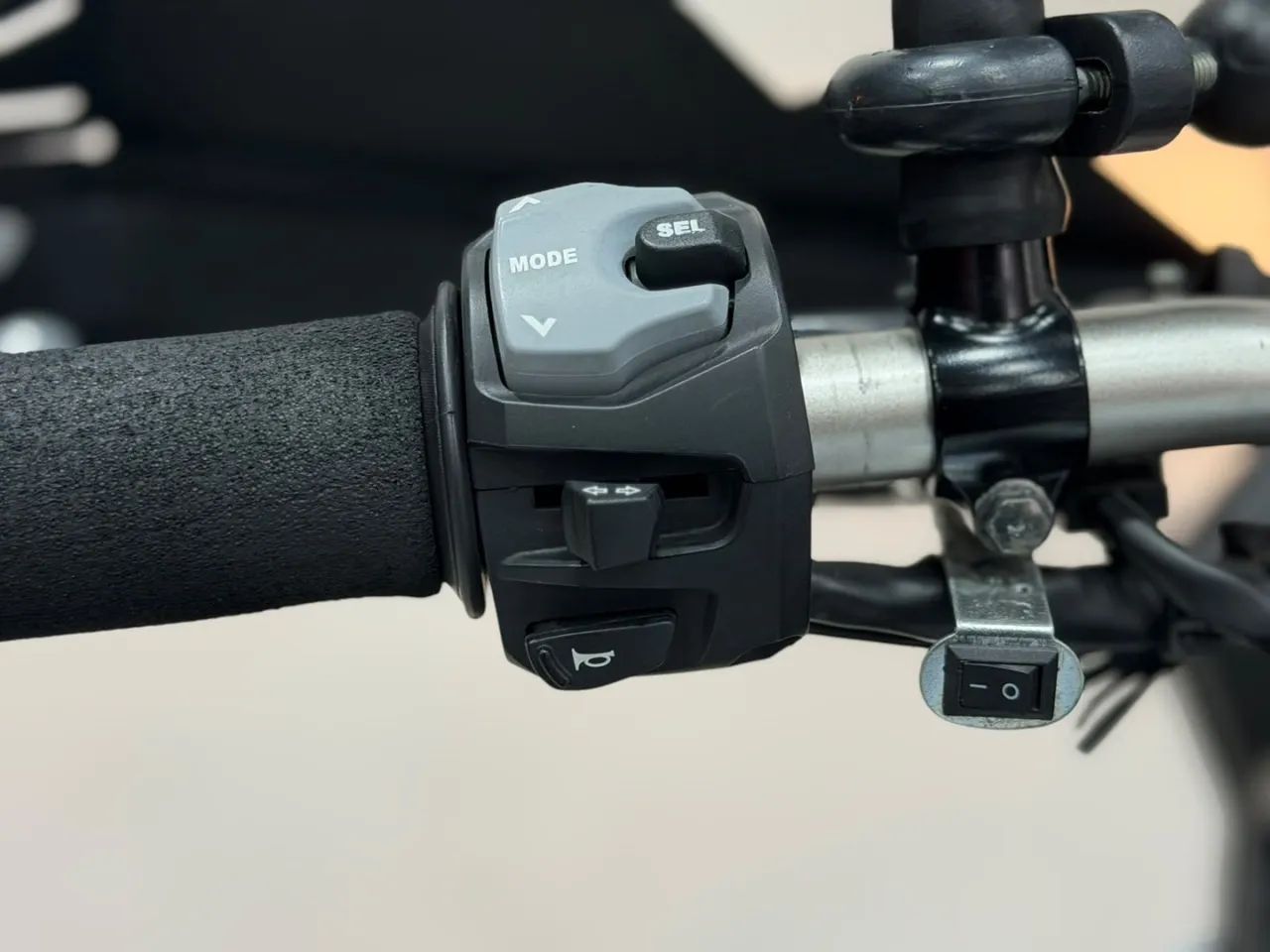 Suzuki V-strom 650 abs 2020 - Foto 4