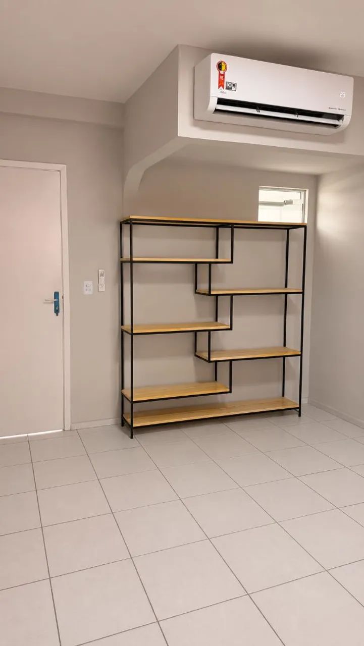 Estante divisória 