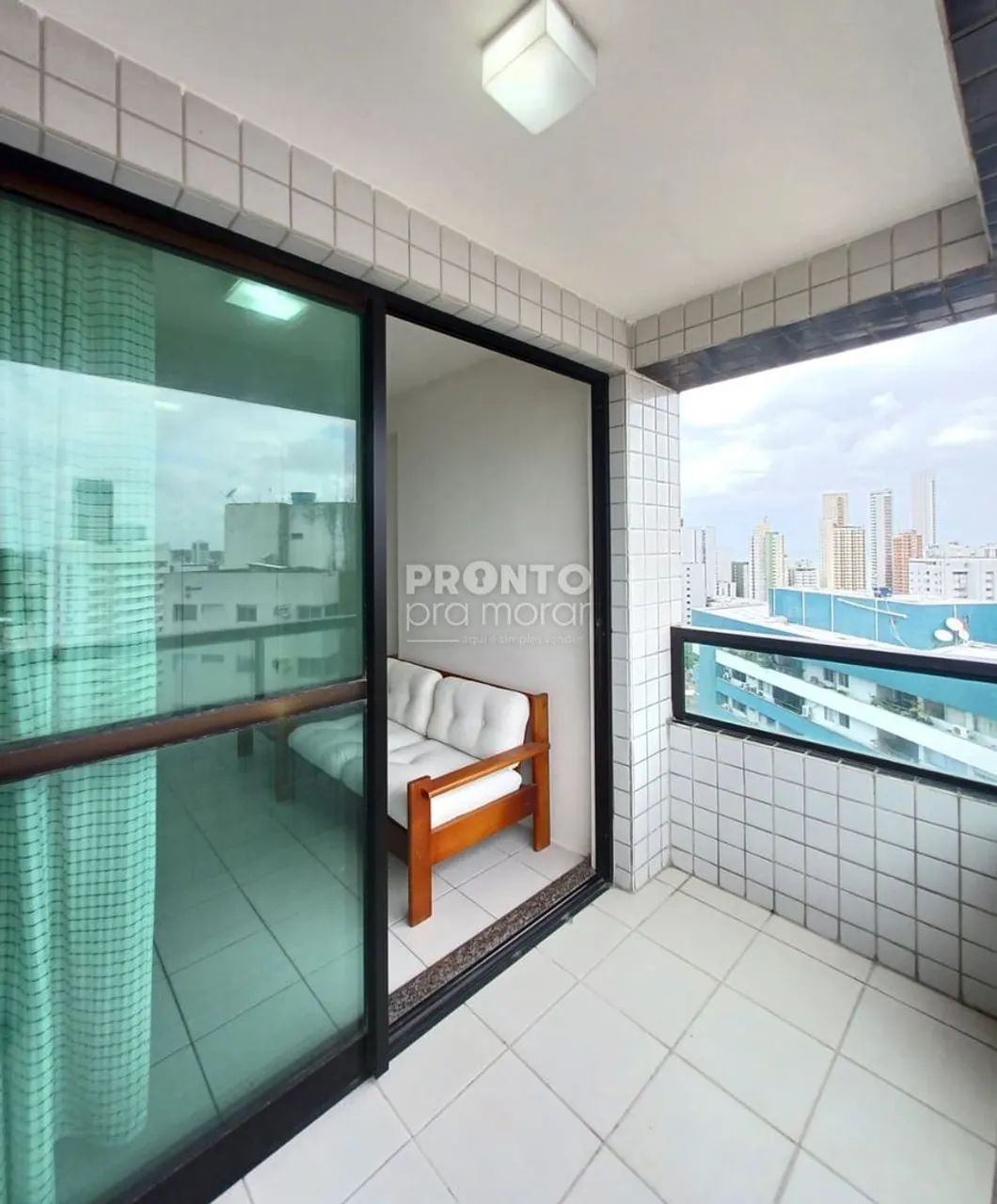 Apartamento com 3 quartos em Boa Viagem