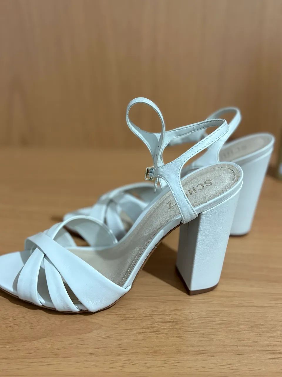 Sandália off white Schultz, 37 - Foto 3