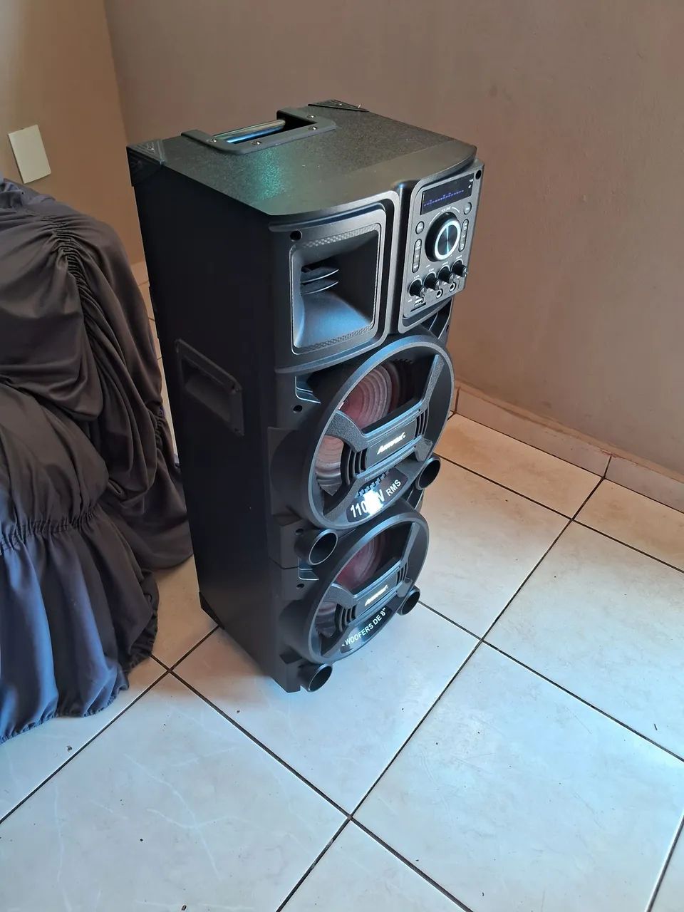 Vendo caixa de som nova 