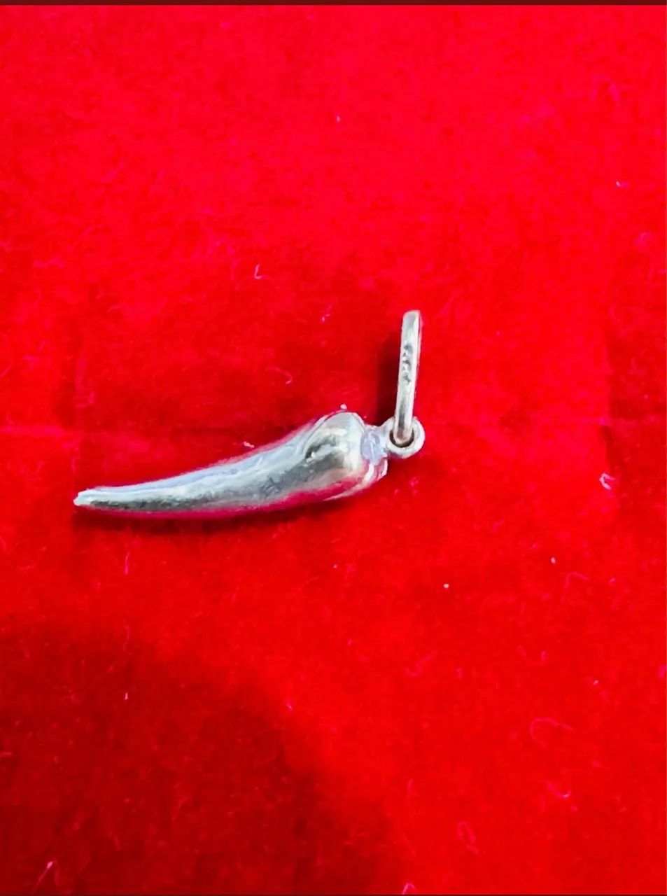 Pingente pimenta maciço ouro branco 18k - Foto 3