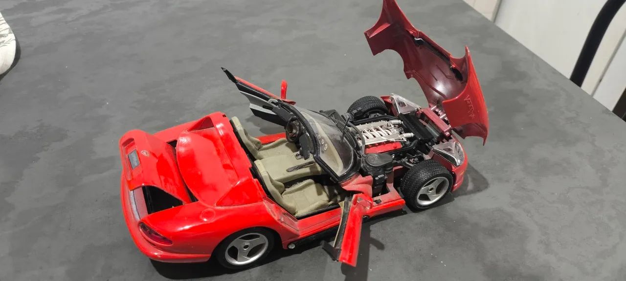 Dodge Viper RT/10, marca Burago (escala 1:18) - Foto 3