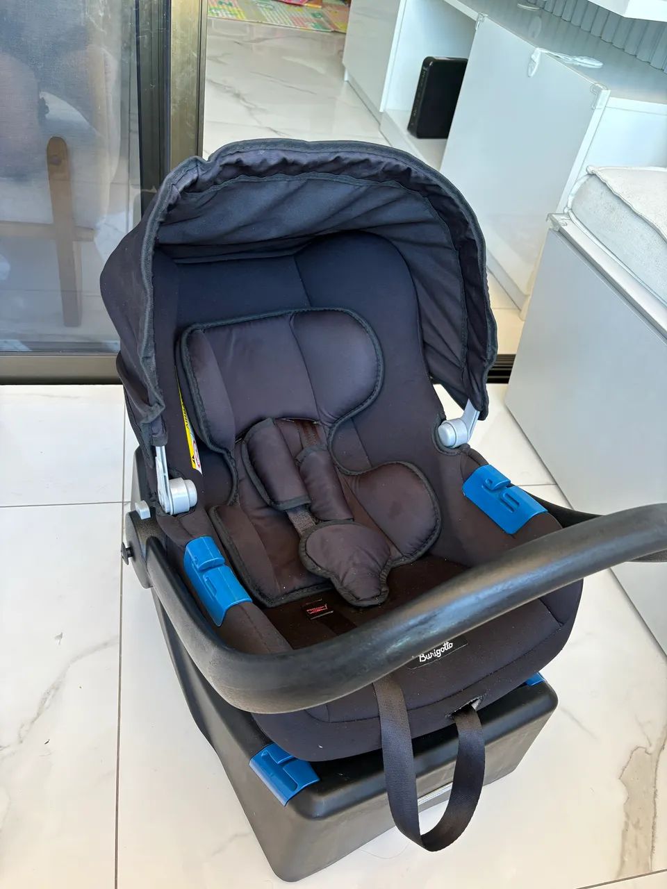 Bebê conforto Burigotto com base para carro  - Foto 4