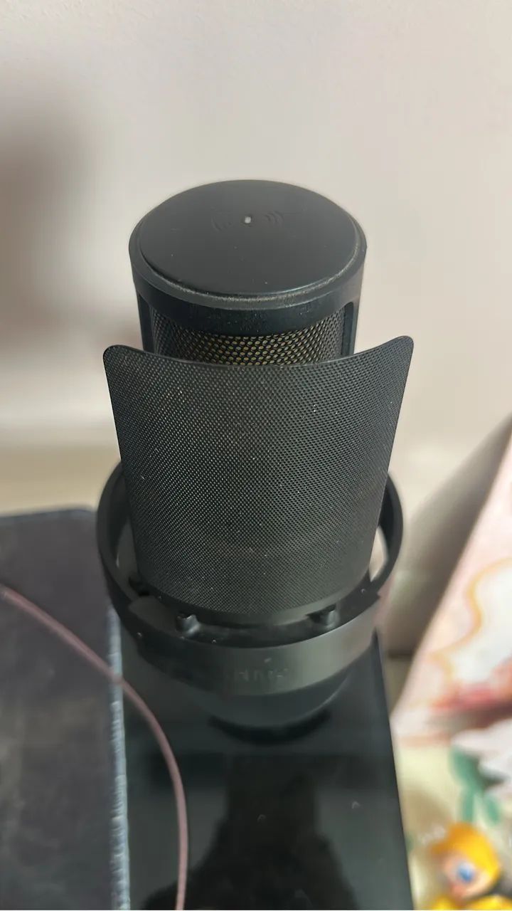 Vende-se microfone fifene